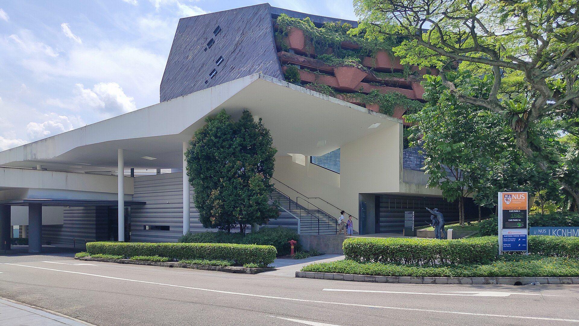 Lee Kong Chian Natural History Museum